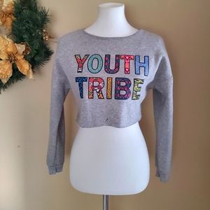 Divided Cropped Long Sleeve Sweat Shirt